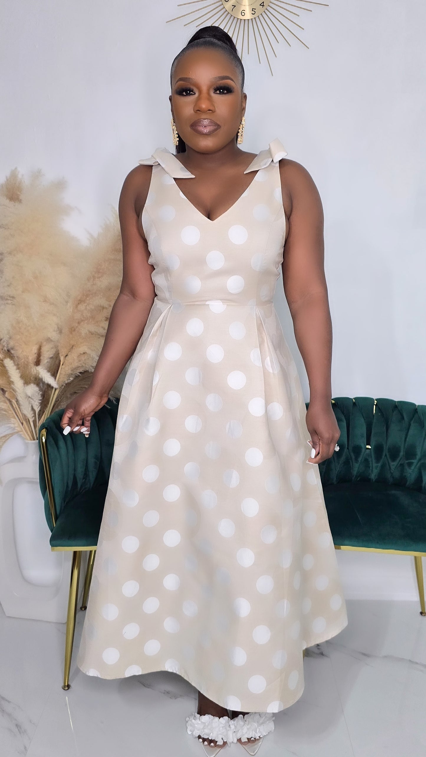 PRETTY INDULGENCE MIDI DRESS