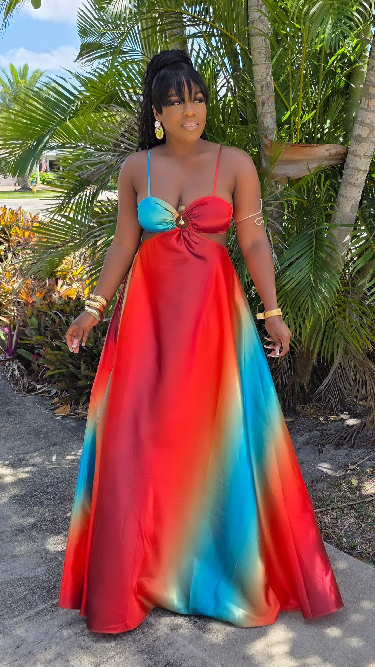 BEAUTIFUL EXHIBIT MAXI DRESS