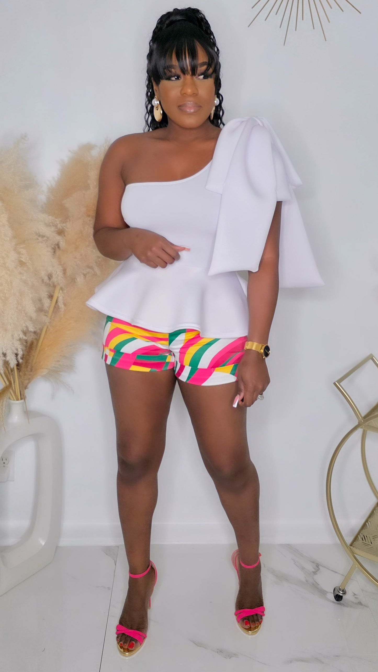 SOON FAMOUS TOP