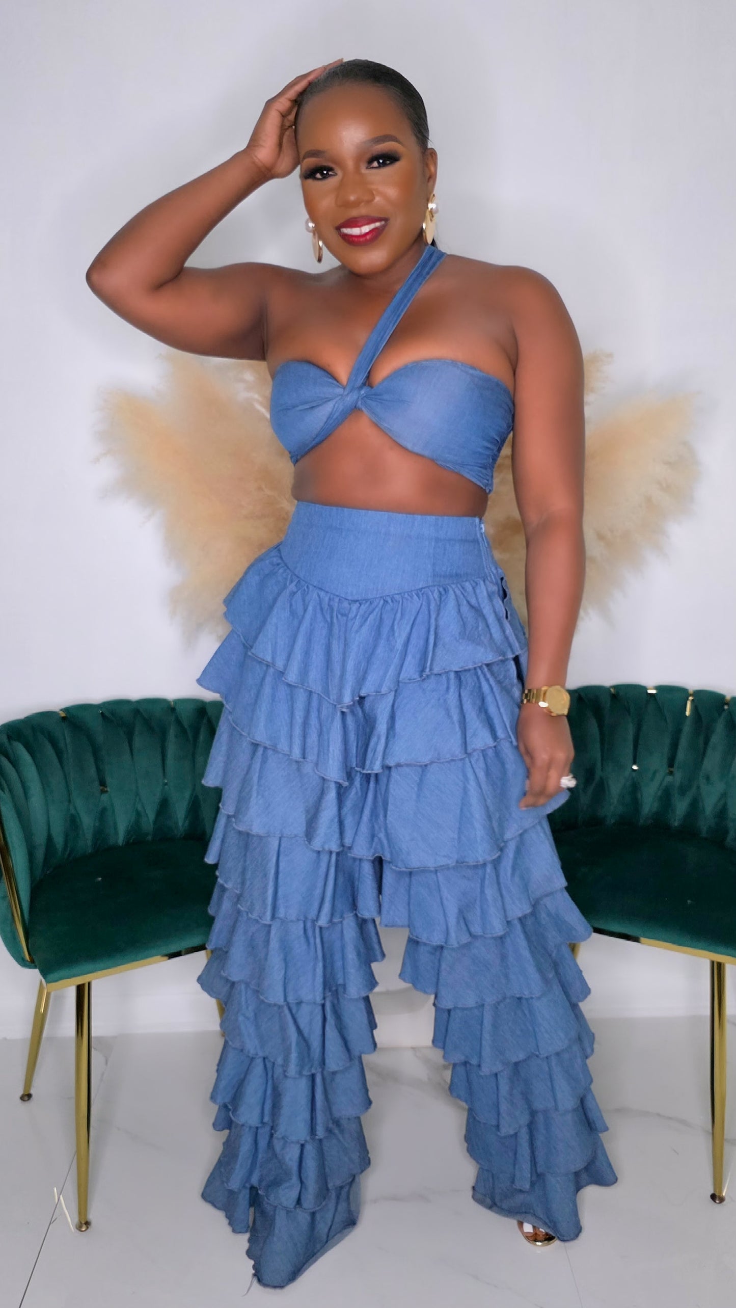 RUFFLE EXHIBIT DENIM PANTS