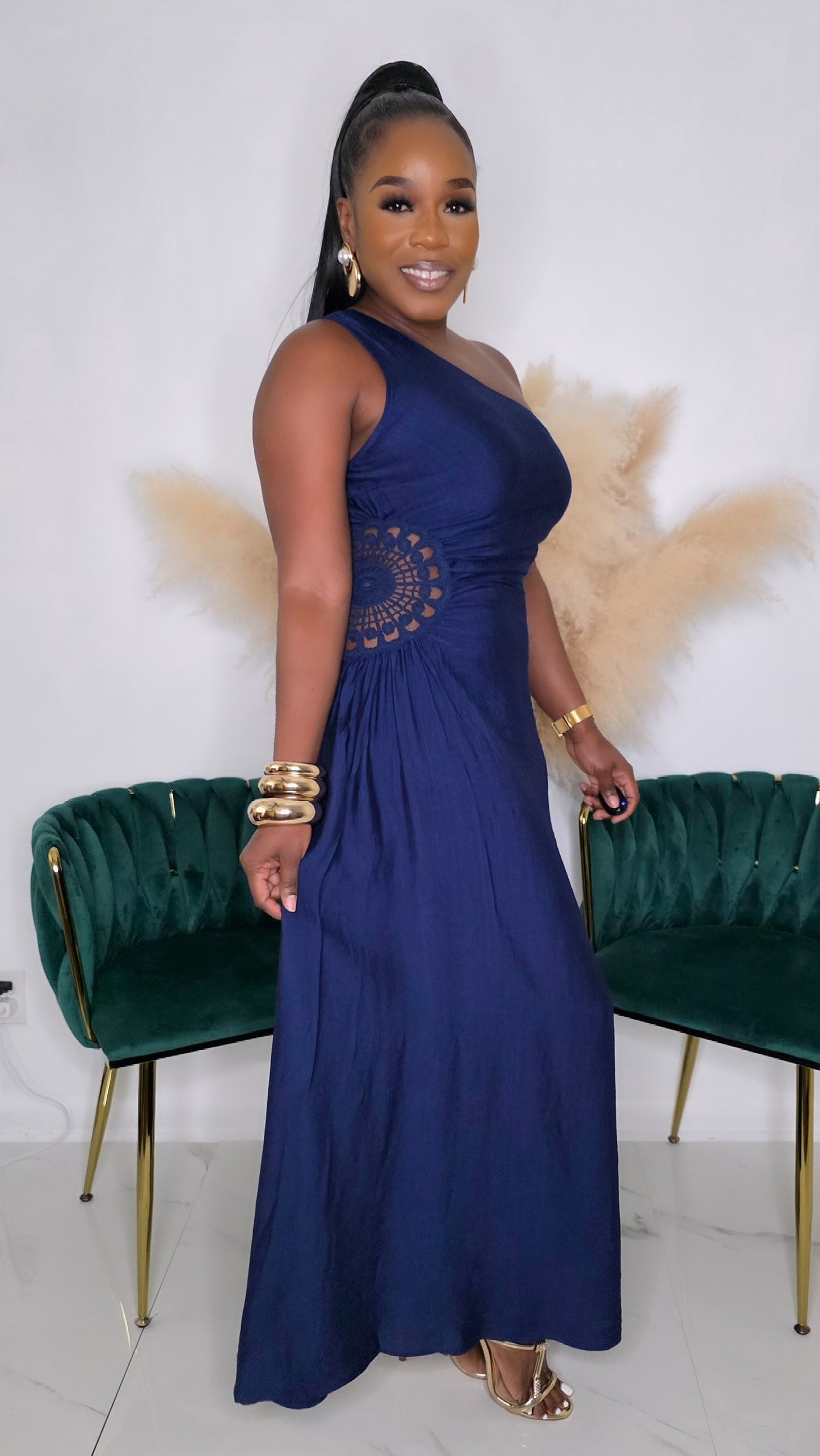 DETAILS MAKE A DIFFERENCE MAXI DRESS - NAVY