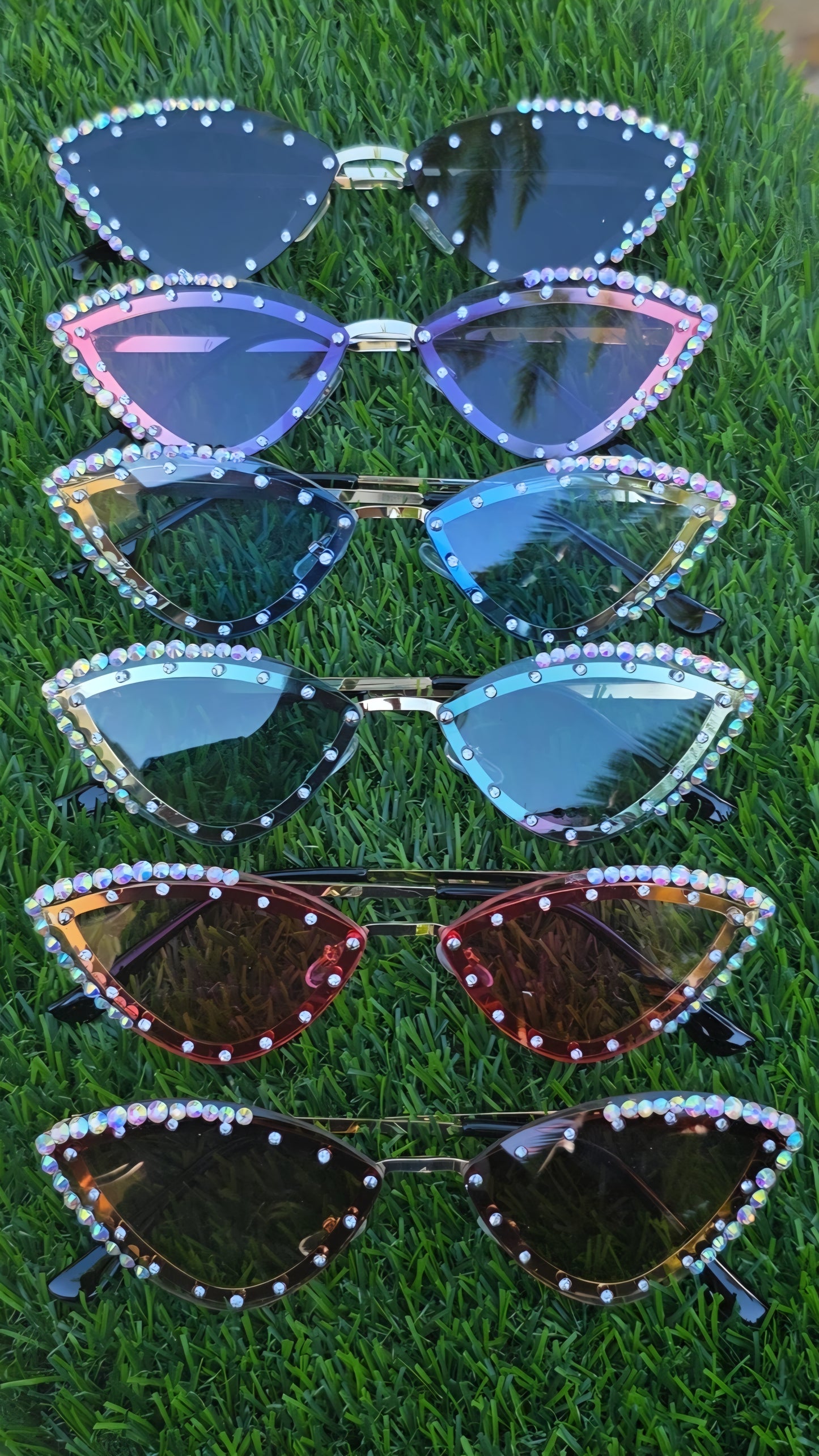 SUNGLASSES 2070