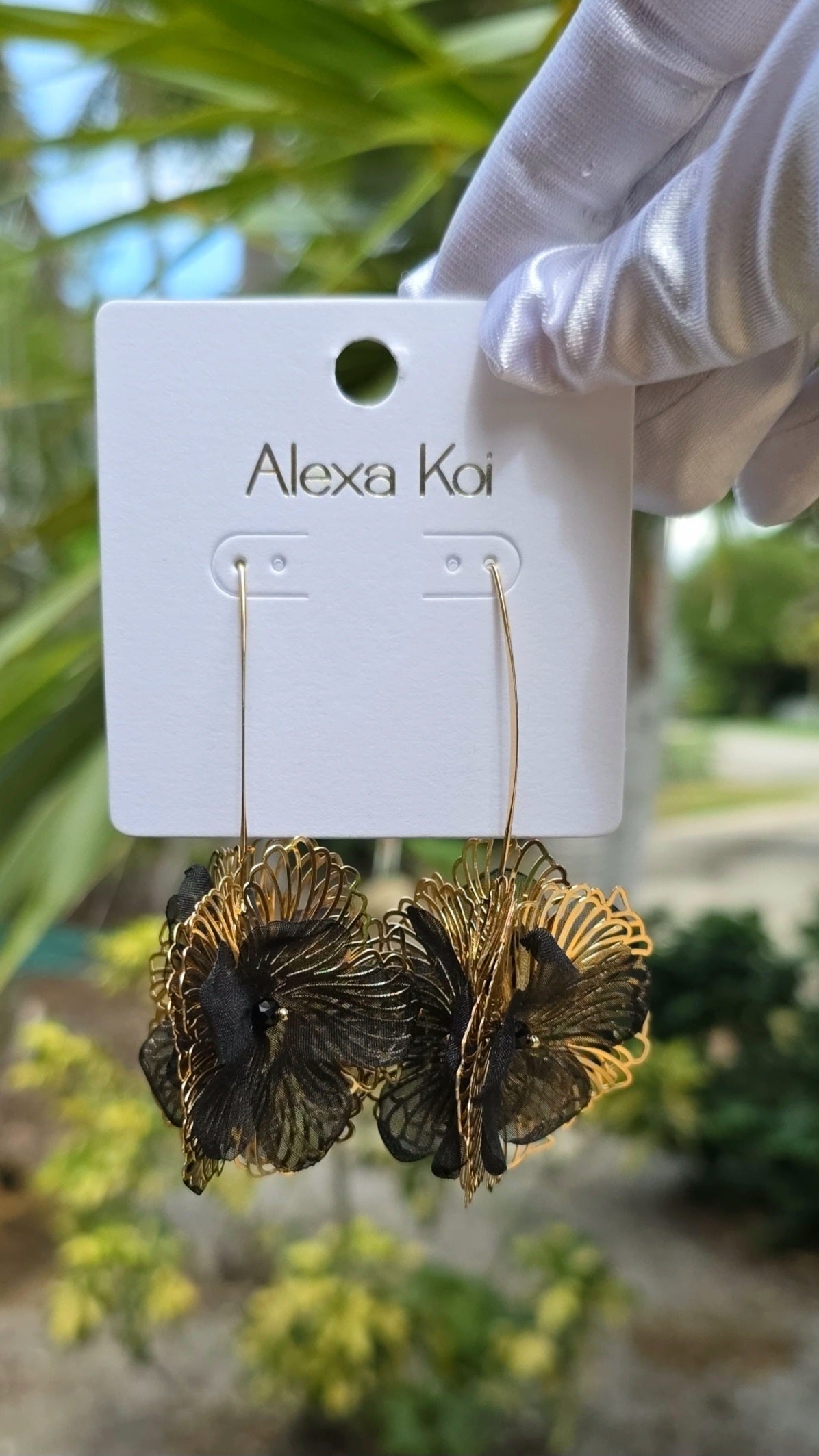 AUDRY EARRING