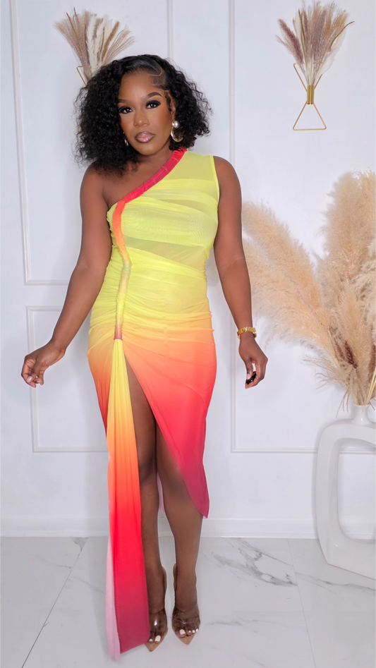 LIGHT LAYER MIDI DRESS