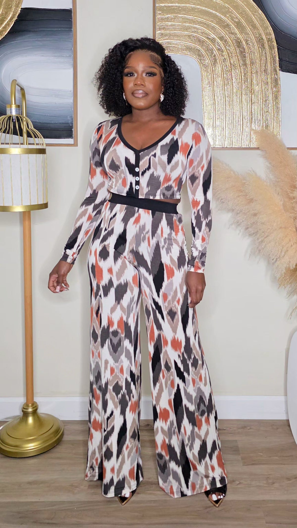 PRETTY LITTLE STATEMENT SET