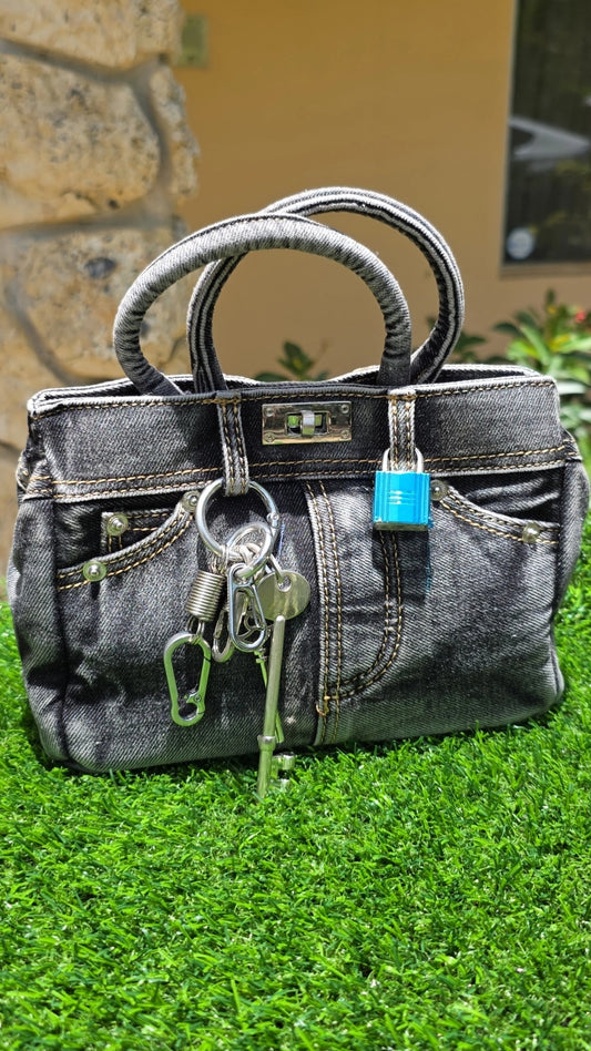 QUINN BAG