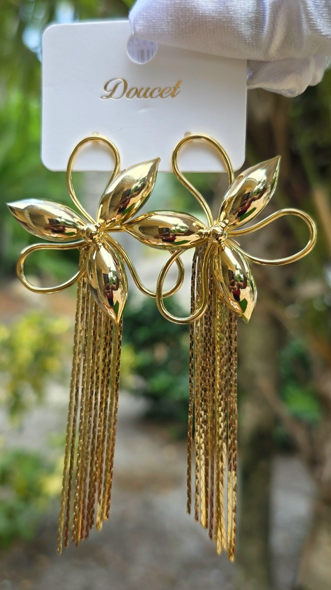 LAVENDER EARRING