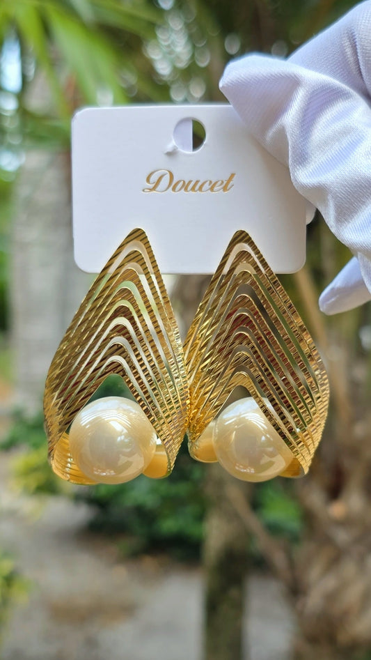 RAINA EARRING