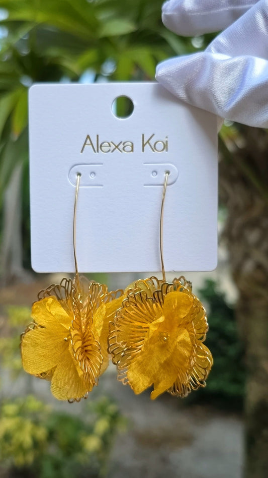 AUDRY EARRING
