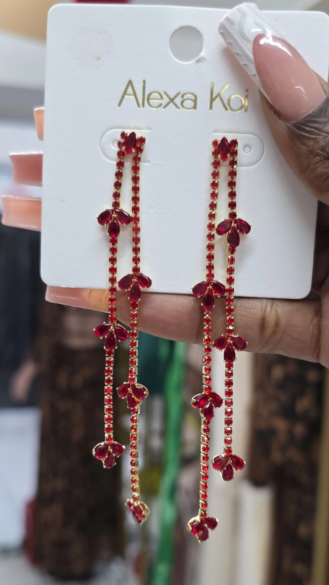 AMYRA EARRING