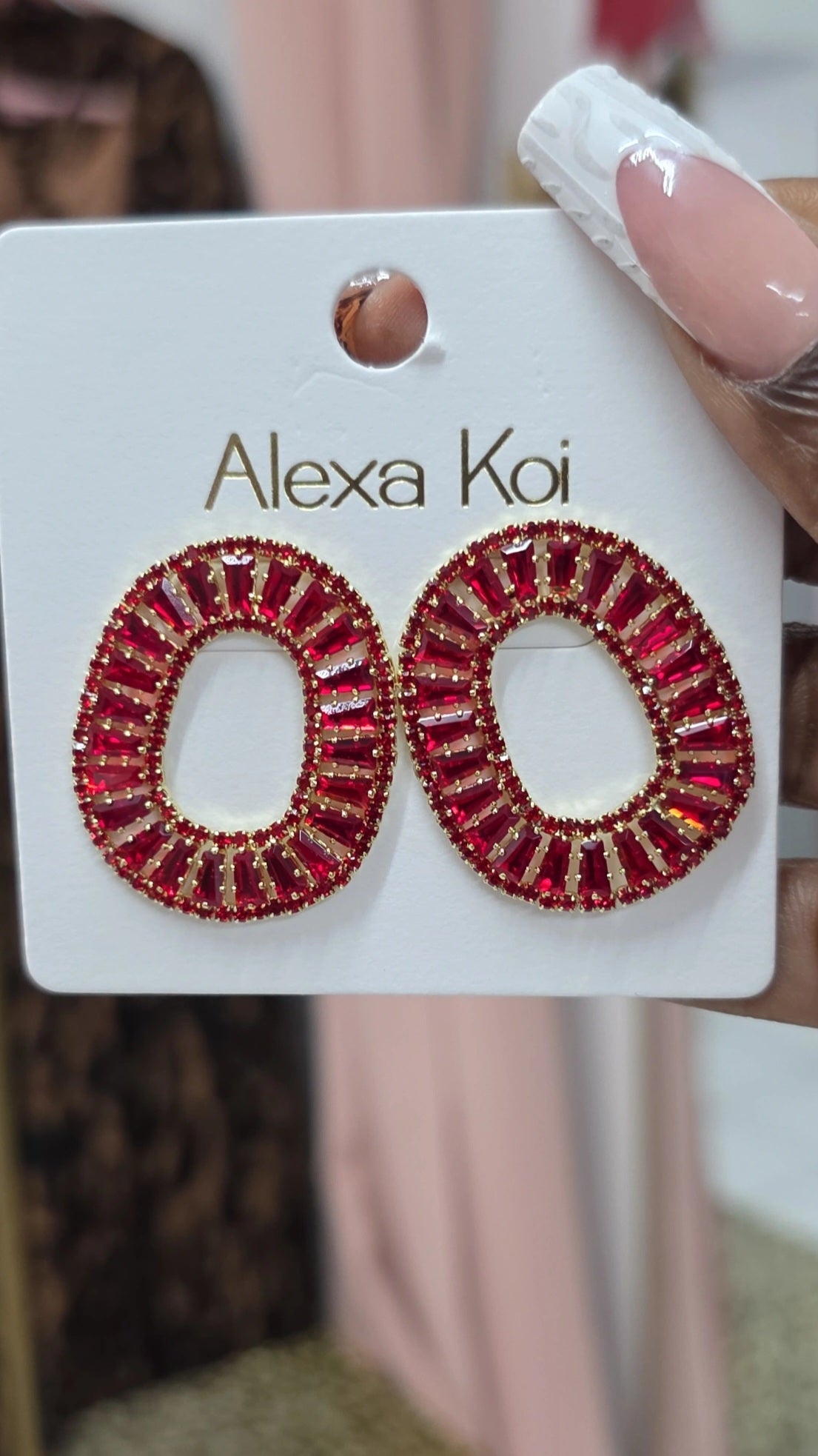 CELINA EARRING