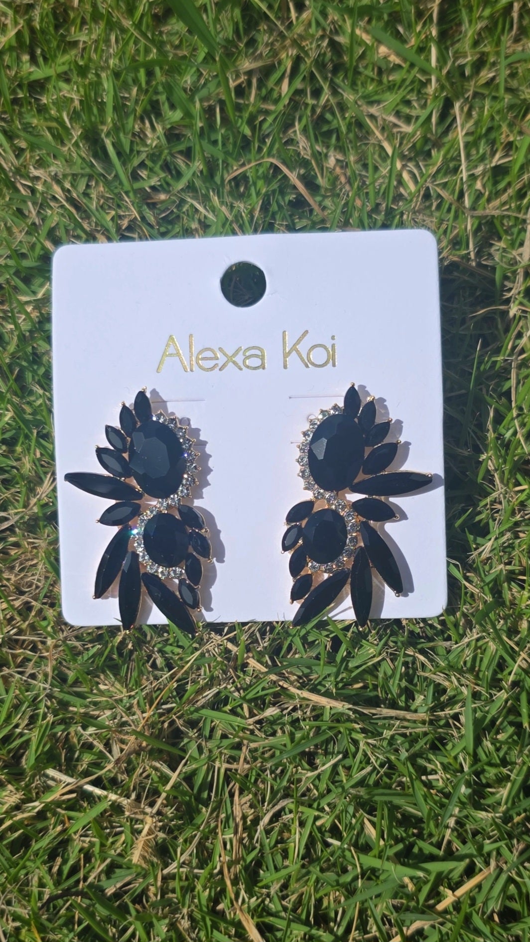 ELLA EARRING