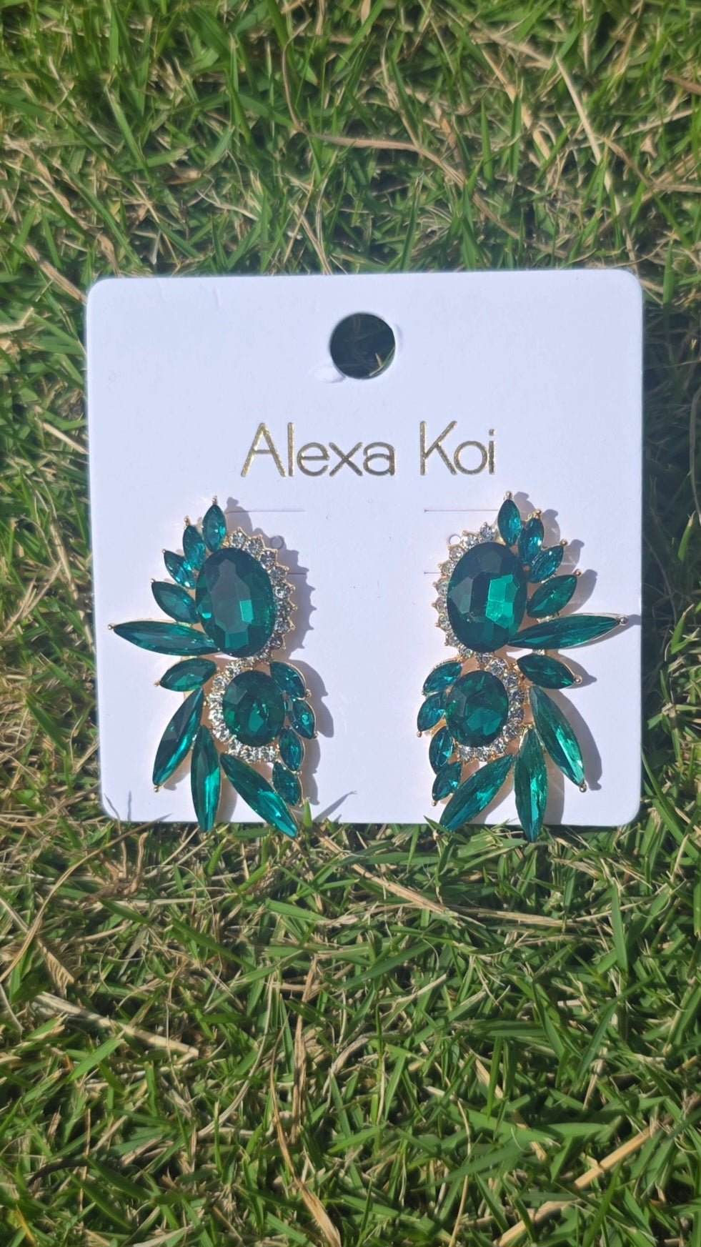 ELLA EARRING