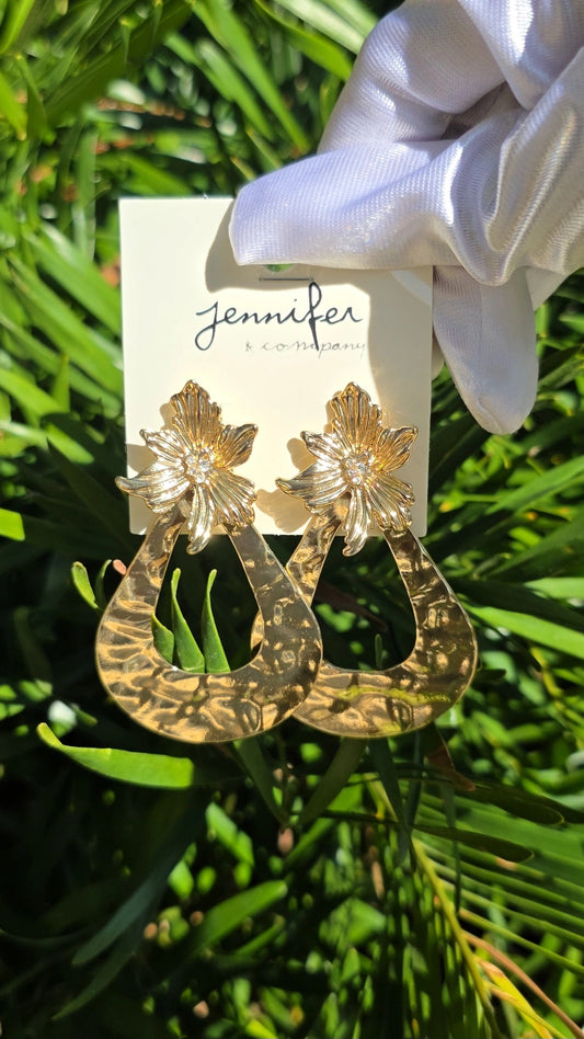 LYRA EARRING
