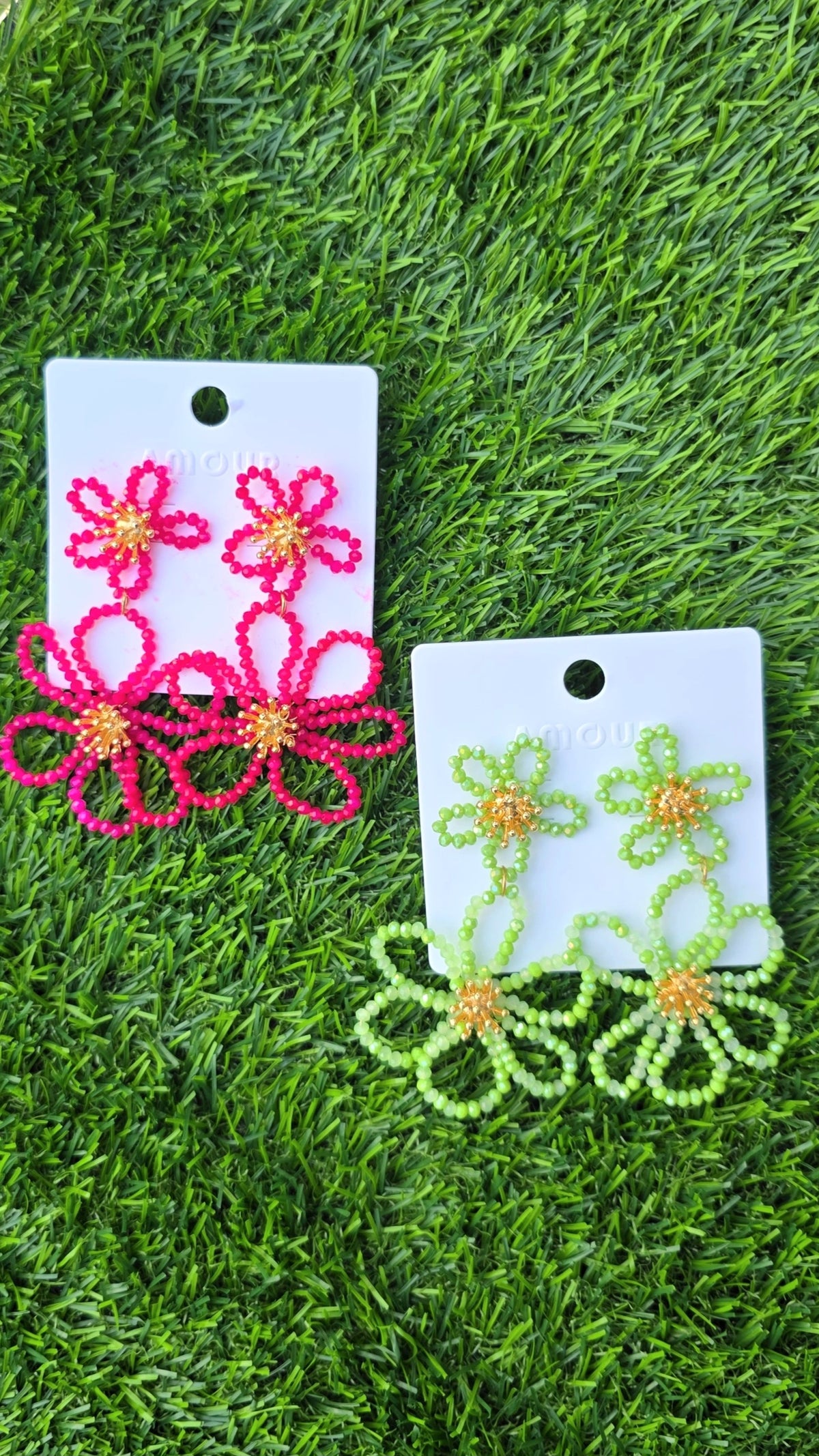 PETTA EARRING