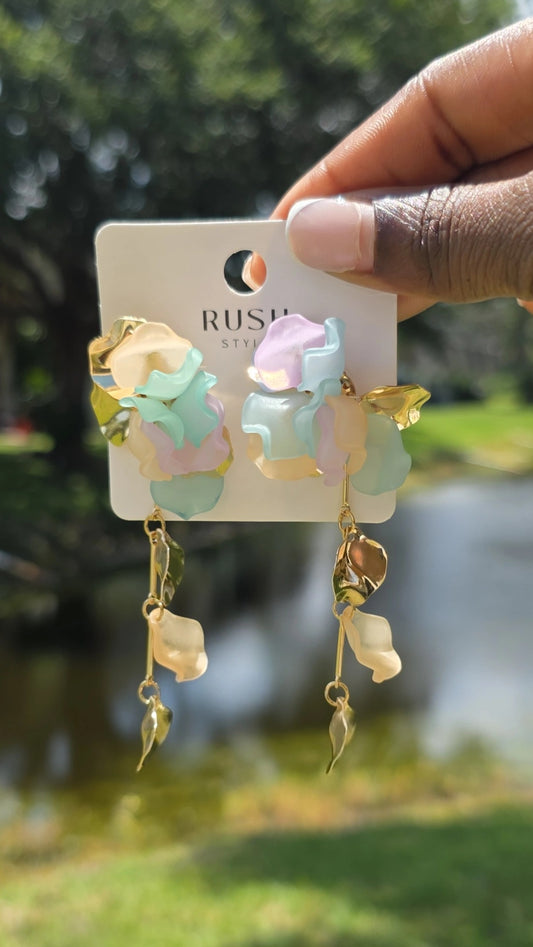 AMIRA EARRING