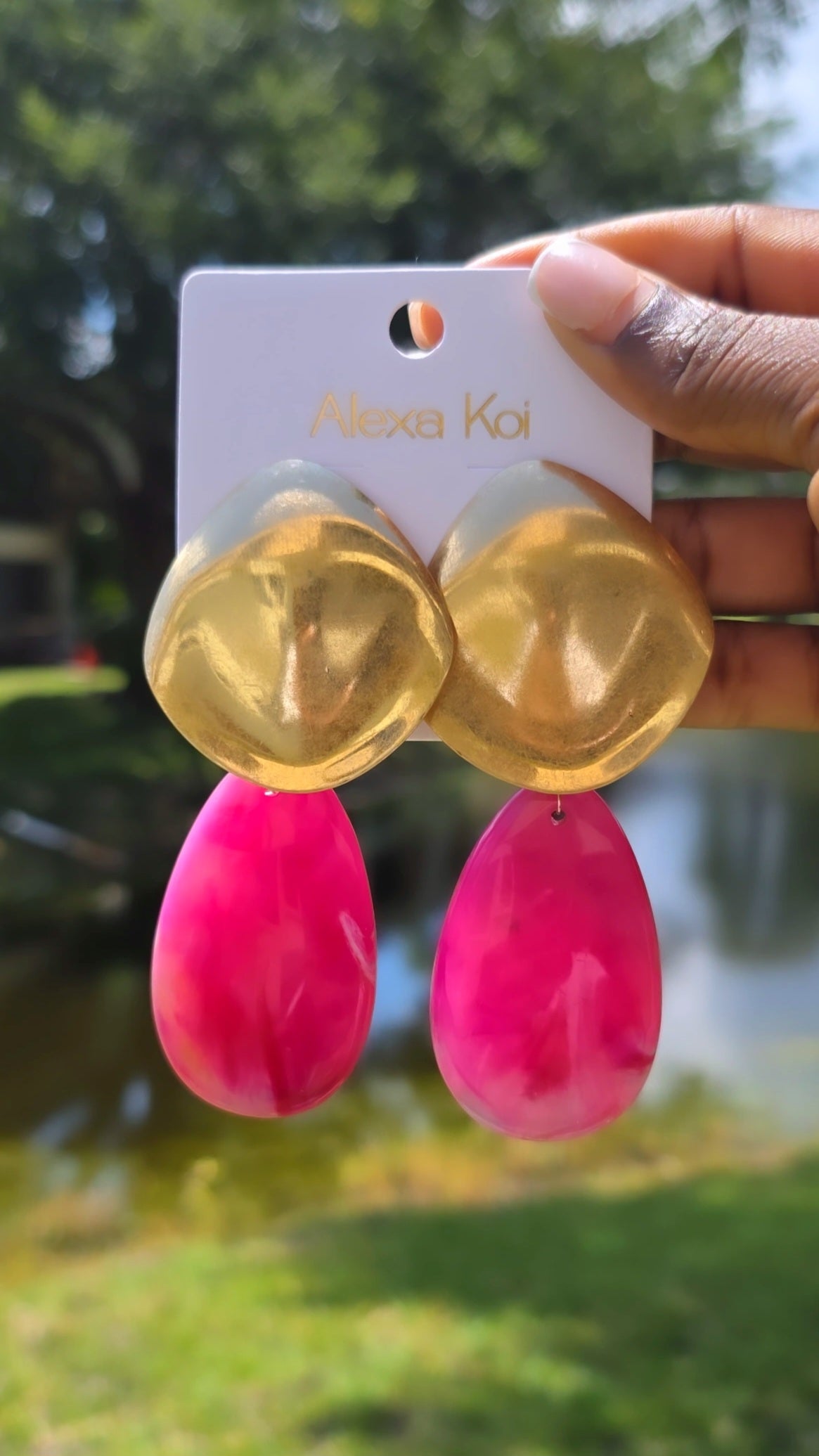 MARCELLA EARRING