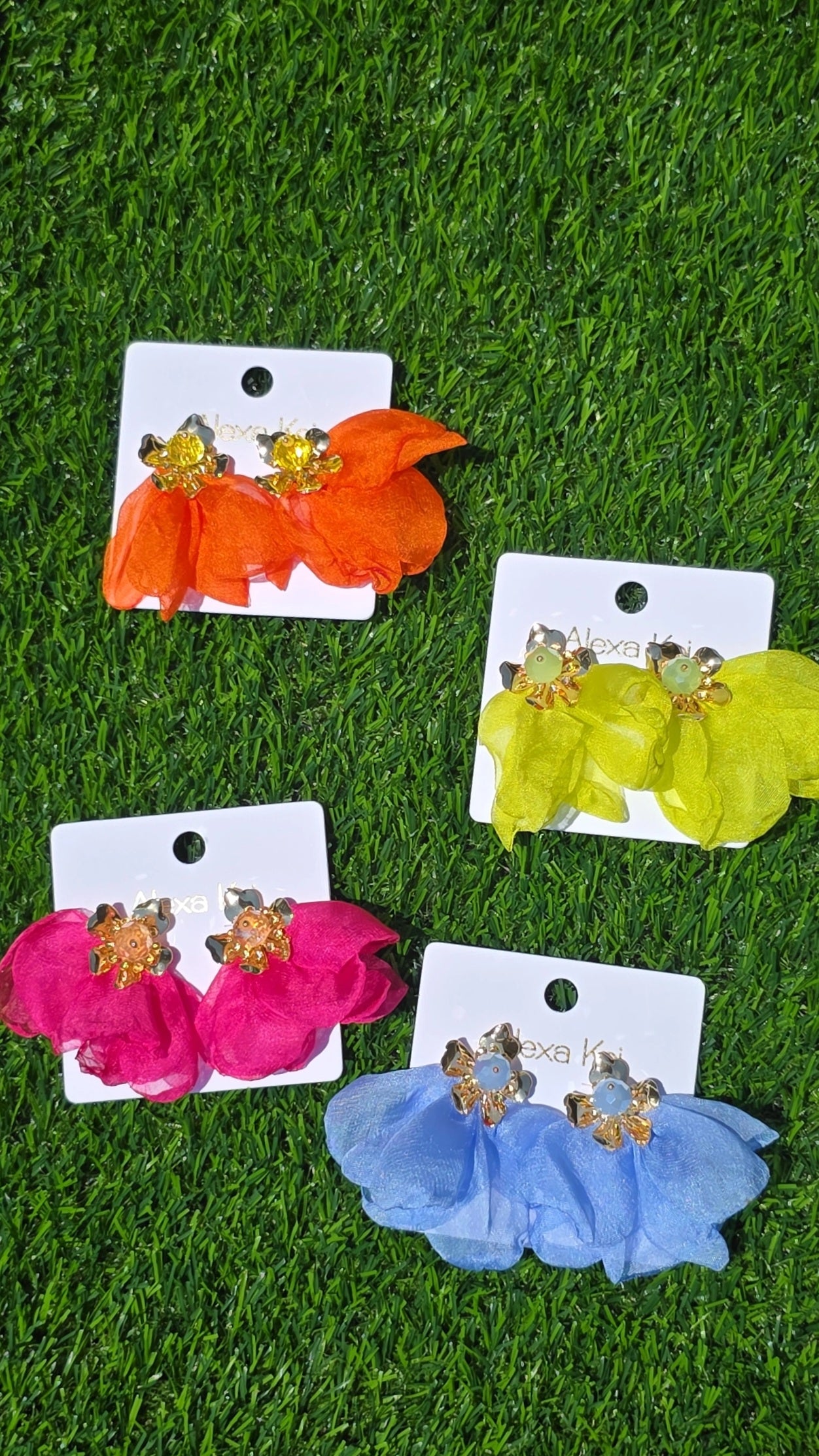 AVANI EARRING