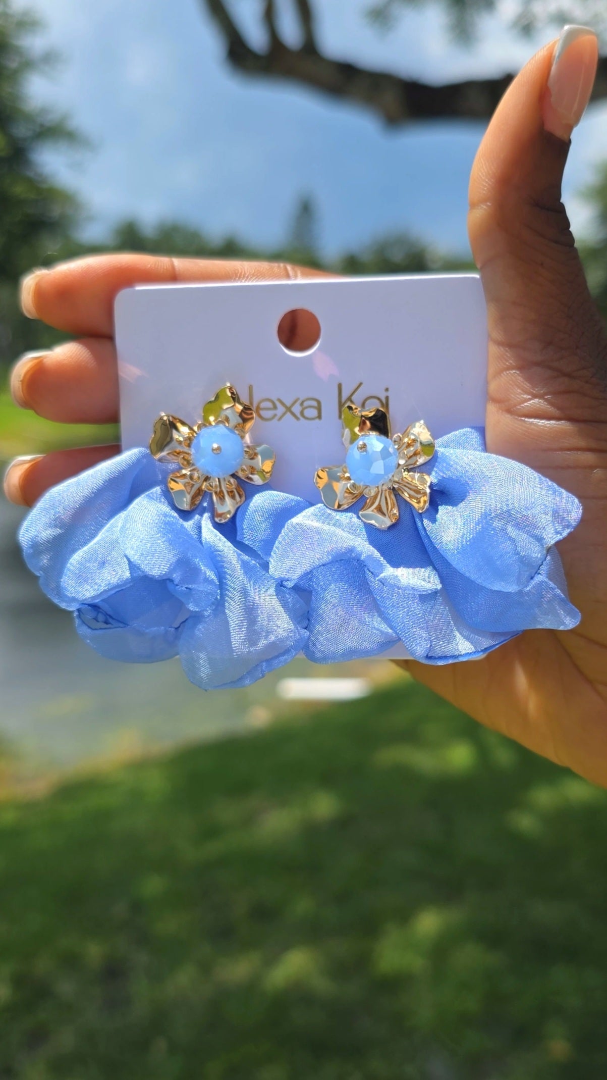 AVANI EARRING