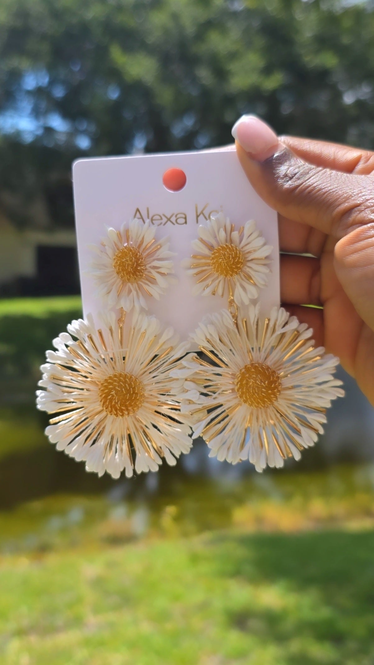 VEDA EARRING