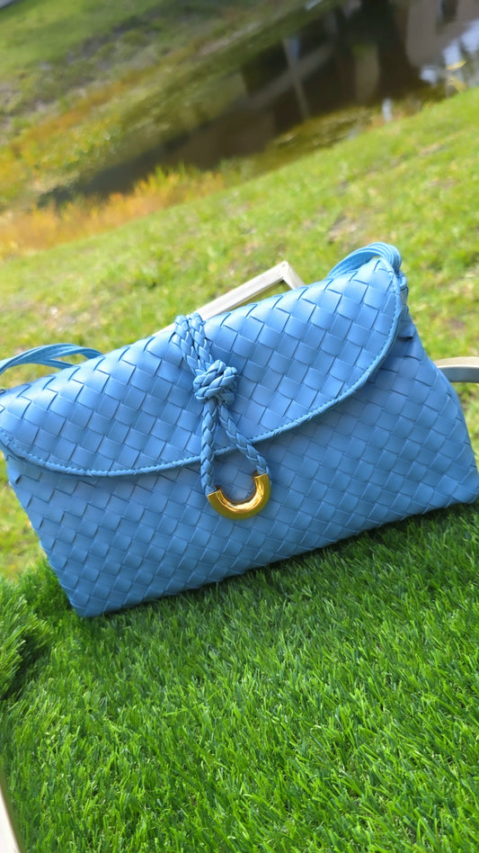 ISOLDE CLUTCH